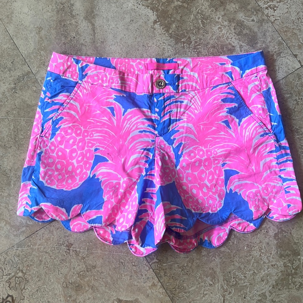Lilly Pulitzer size 6 shorts